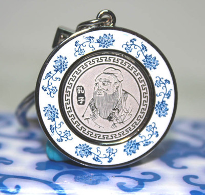 青花瓷鑰匙扣 融合傳統(tǒng)工藝與現(xiàn)代實(shí)用的禮品選擇